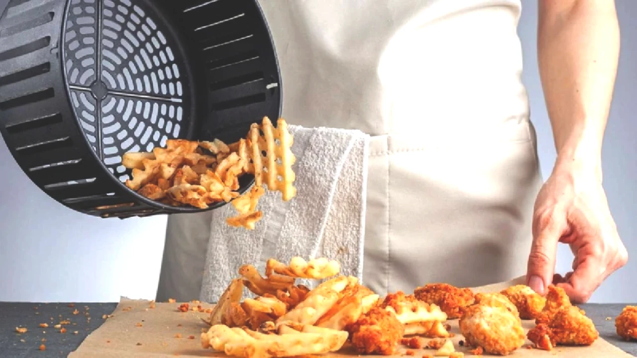 Airfryer Kullanırken Dikkat! Bu Yiyecekler Sağlığınızı Tehdit Ediyor