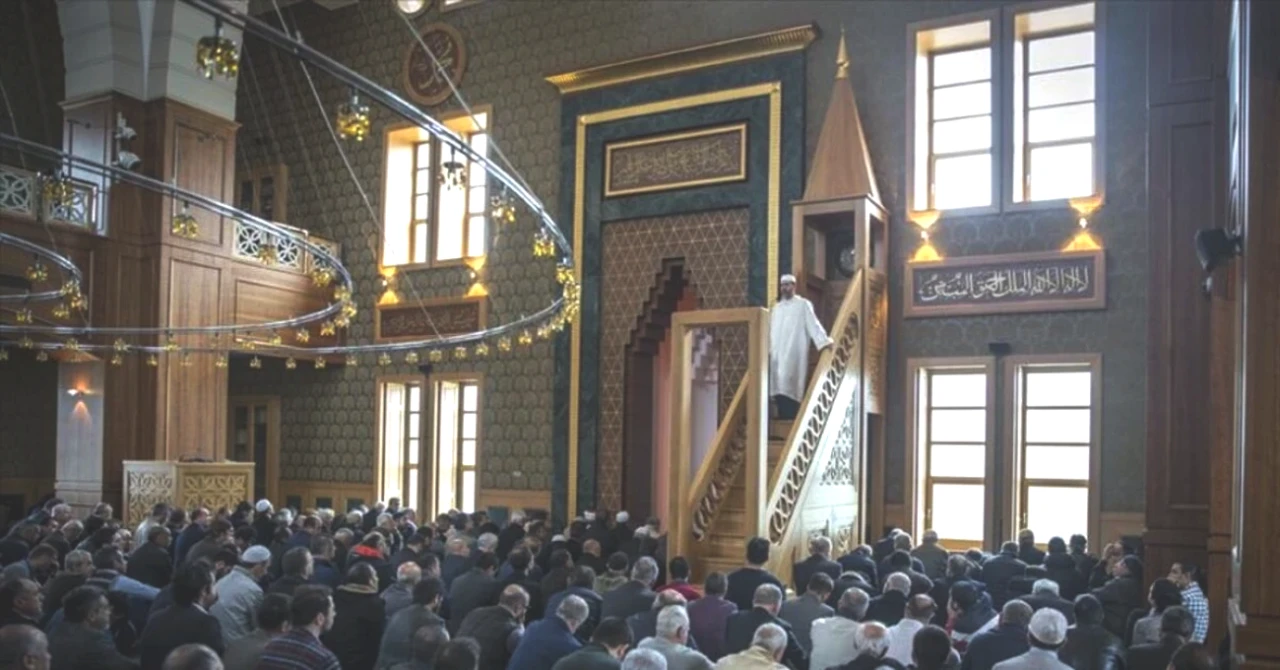 5 Eylül 2025 Cuma Hutbesi Konusu: Diyanet'ten Haftanın Öne Çıkan Mesajları