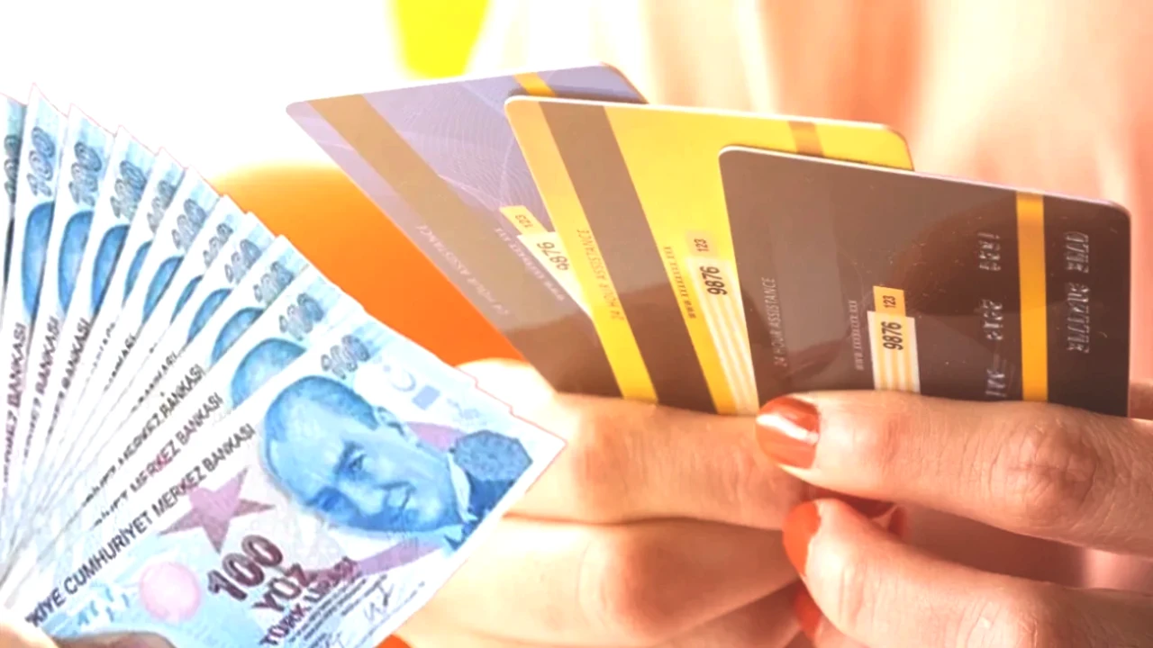 Bankaların Karlılığı Masraflarla Yükseliyor: Vatandaş Tepkisi Sertleşiyor!