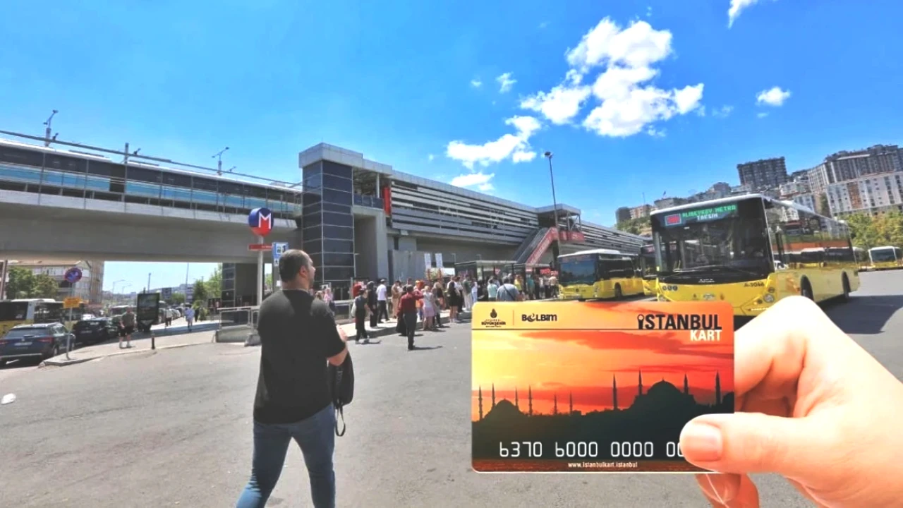 İBB'den Gençlere Müjde! 30 Yaş Altındaki Öğrencilere Özel Toplu Taşıma İndirimi!