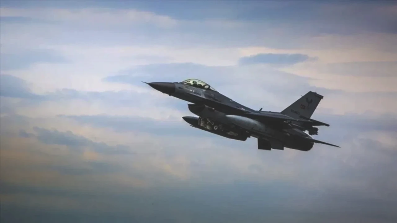 İstanbul Semalarında F16 Sesleri! Jetlerin Sırrı 14 Eylül'de Çözülüyor!