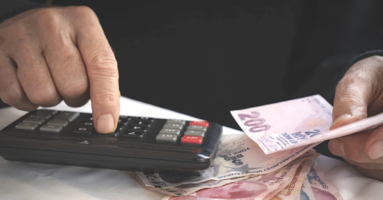 Eylül 2025'te Emekli Promosyonları: En Yüksek Ödeme Sunan Banka Hangisi?