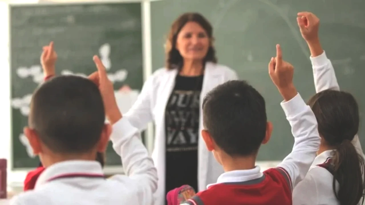 Eğitim Öğretim Ödeneği Tarihleri Açıklandı! 2025-2026 Kırtasiye Yardımı Ne Kadar?