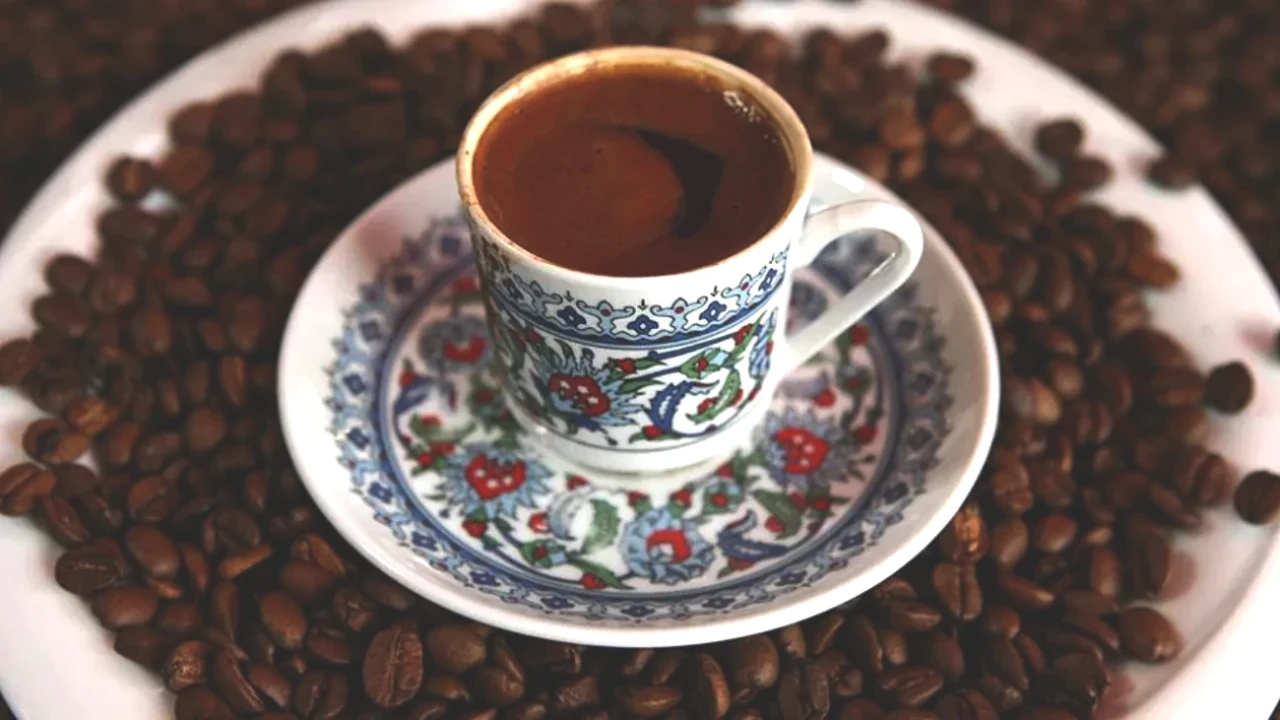 Kahve Severler Dikkat! Fiyatlar 7 Ayın Zirvesine Ulaştı!