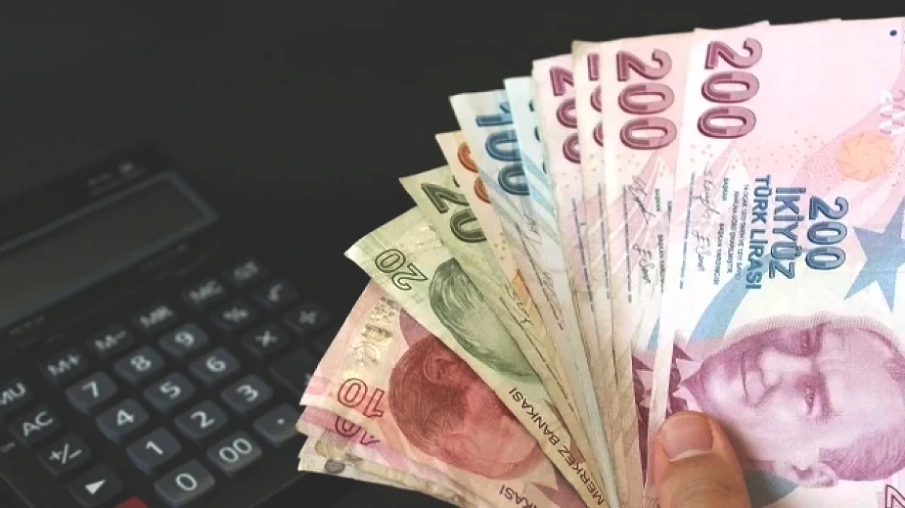 Emeklilere Müjde! SSK ve BAĞ-KUR Maaşlarına Merakla Beklenen Zam Senaryoları Açıklandı!