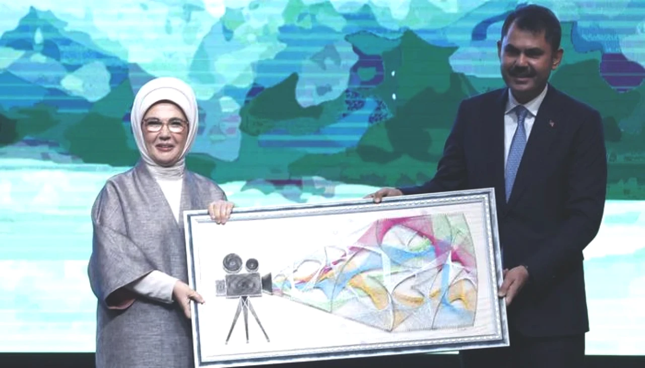 Dünya İçin Dönüşüm: Küresel Çevre Hareketi 8 Yaşında, Bakan Kurum'dan Önemli Açıklama!